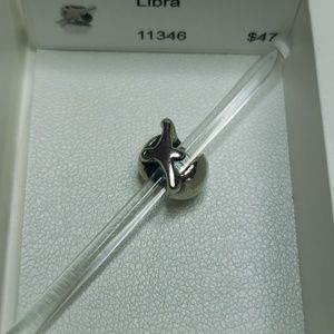 Trollbeads Libra Sterling silver bead